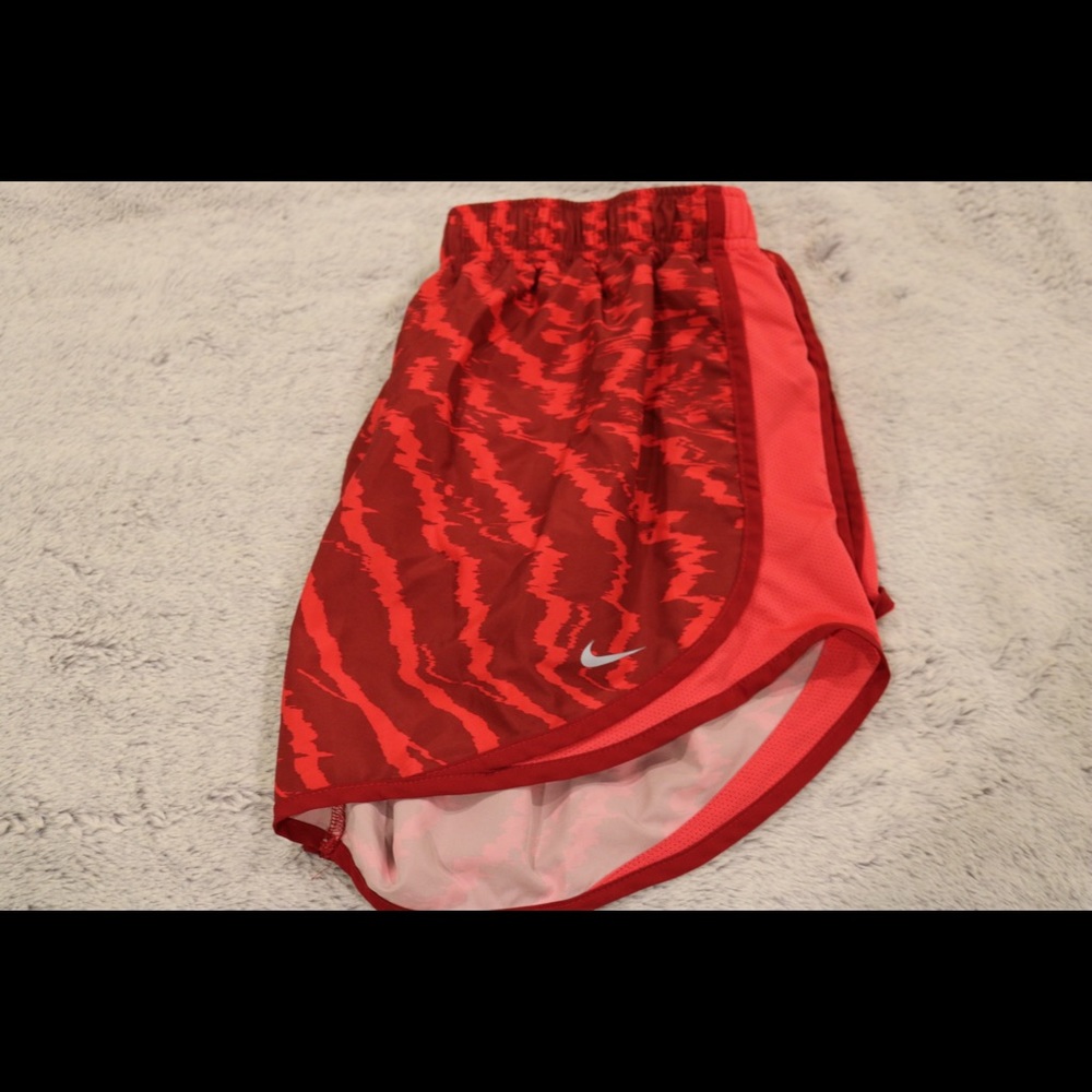 Nike tempo shorts
